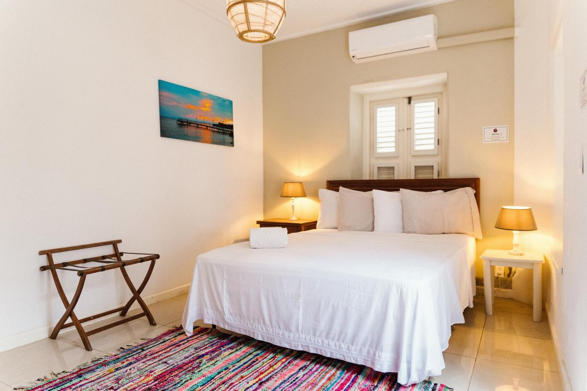 Bario Hotel Willemstad Zewnętrze zdjęcie